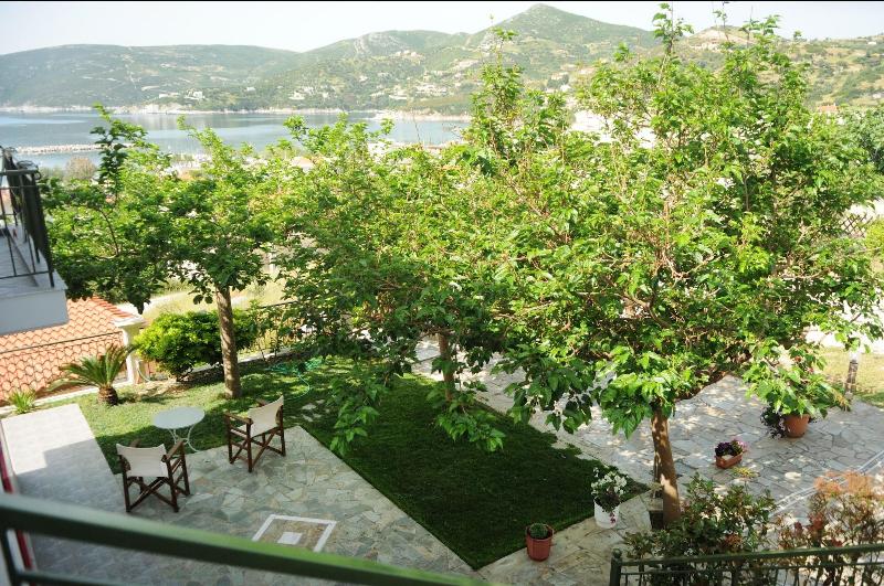 Triantafilia Guesthouse