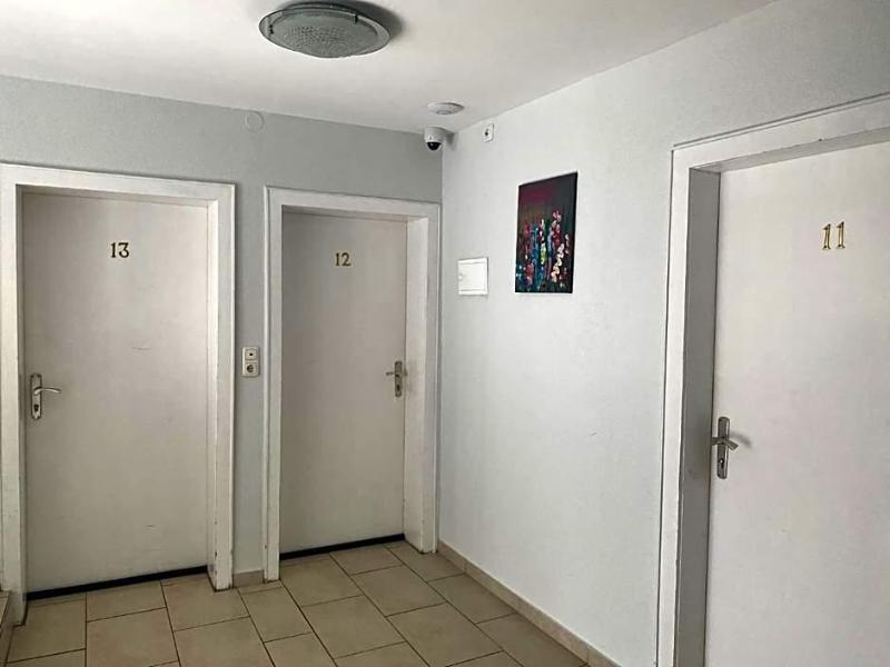 Louis Hotels image