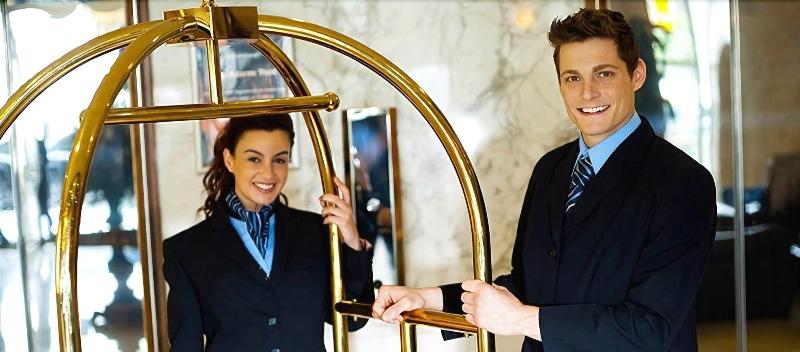 Louis Hotels image