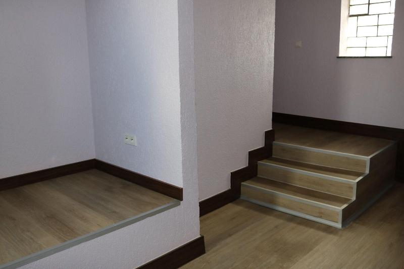 Louis Hotels image