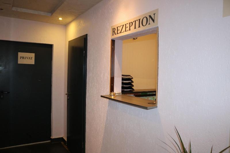 Louis Hotels image