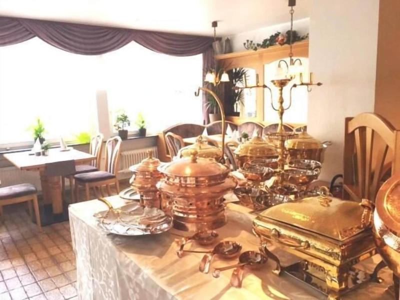 Louis Hotels image