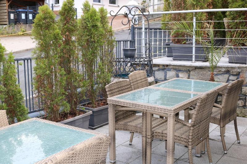 Louis Hotels image