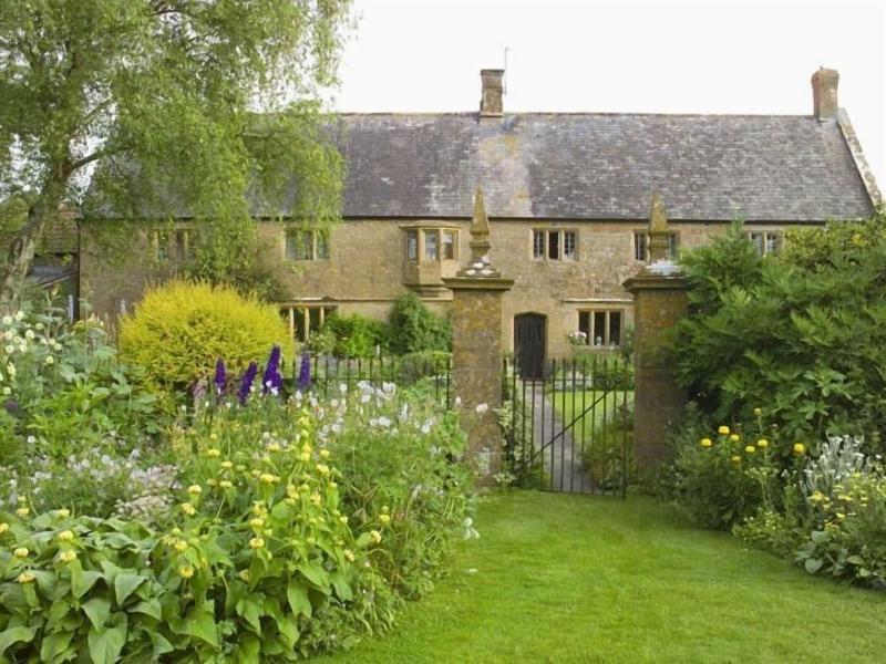 Lower Severalls Farmhouse image