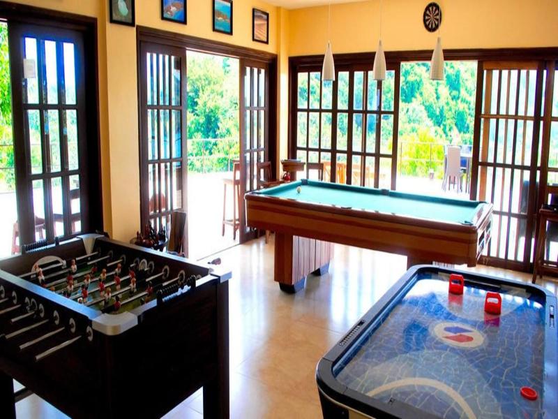 Tugawe Cove Resort