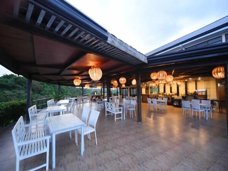 Tugawe Cove Resort