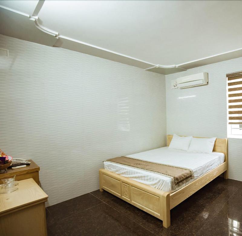 Tuyet Suong Villa Hotel image