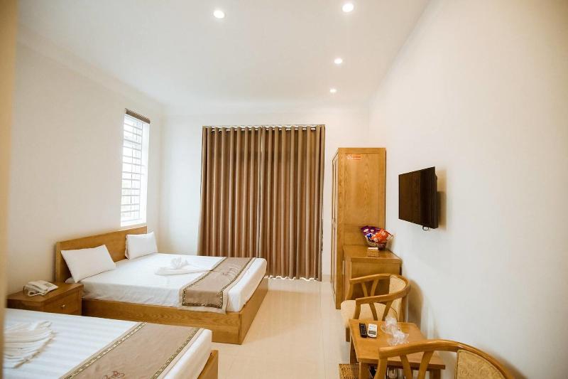 Tuyet Suong Villa Hotel image