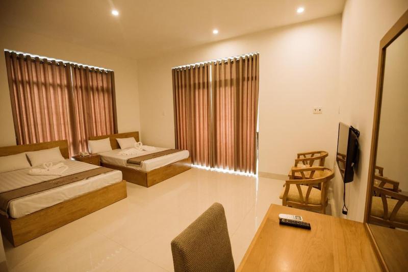 Tuyet Suong Villa Hotel image