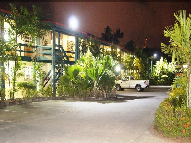 Madang Star International Hotel image