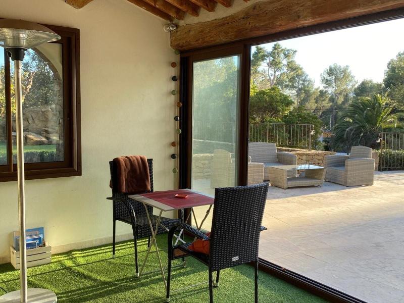 Une Pause En Provence image