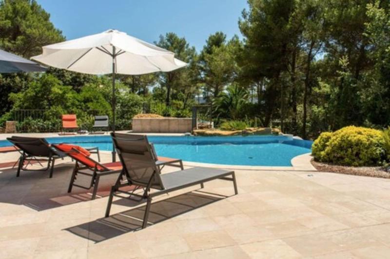 Une Pause En Provence image