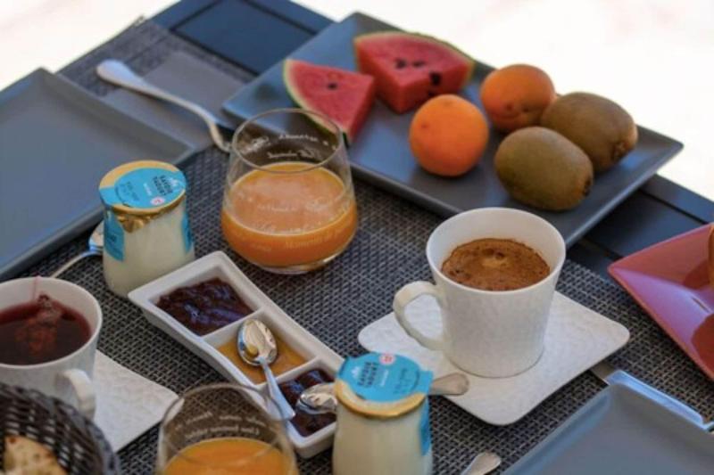 Une Pause En Provence image