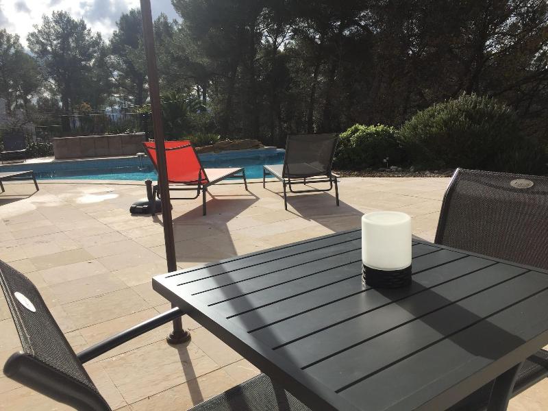 Une Pause En Provence image