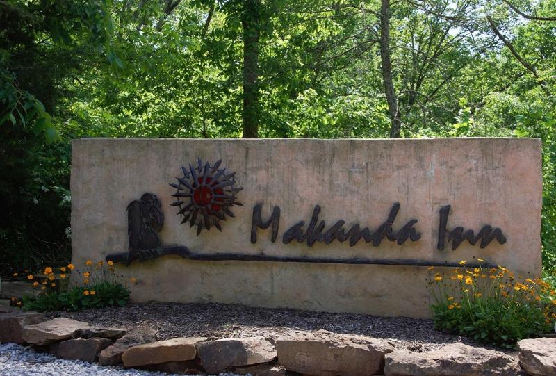 Makanda Inn & Cottages image