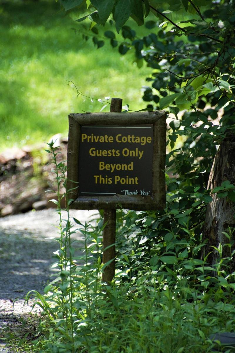 Makanda Inn & Cottages image