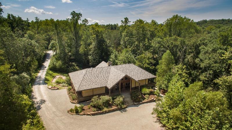 Makanda Inn & Cottages image