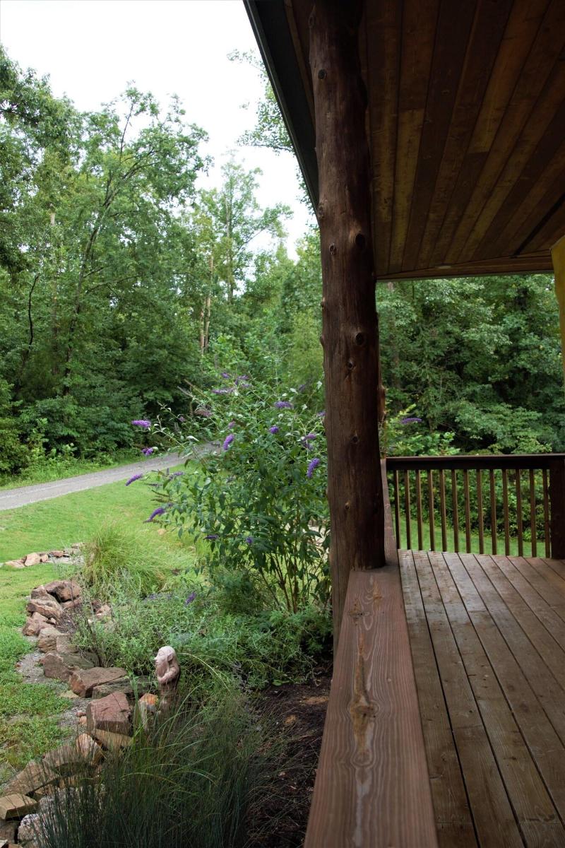 Makanda Inn & Cottages image