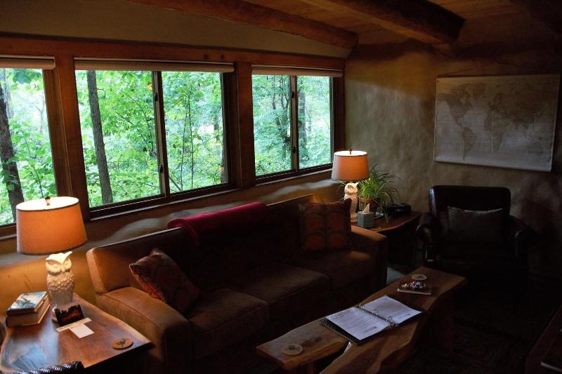 Makanda Inn & Cottages image