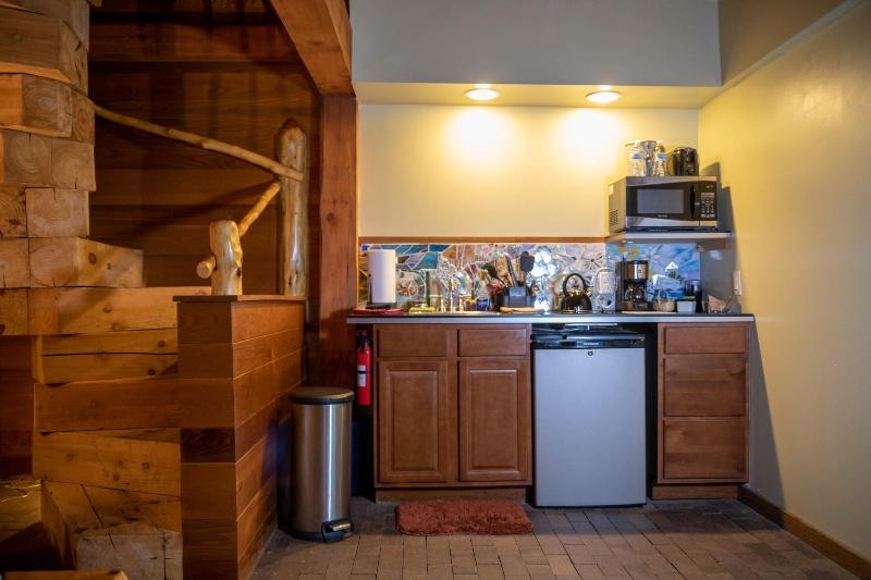 Makanda Inn & Cottages image