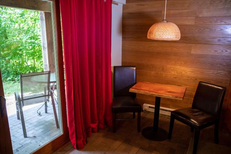 Makanda Inn & Cottages image