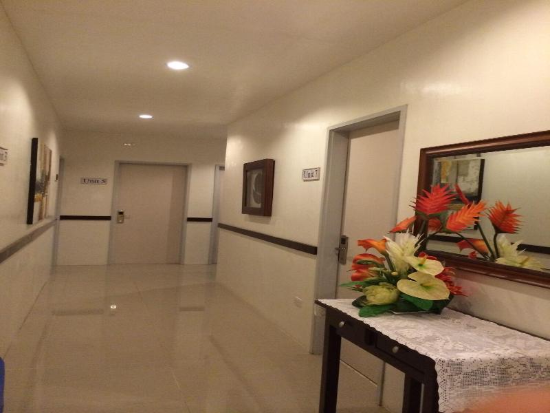 Urban Manor Hotel Annex image