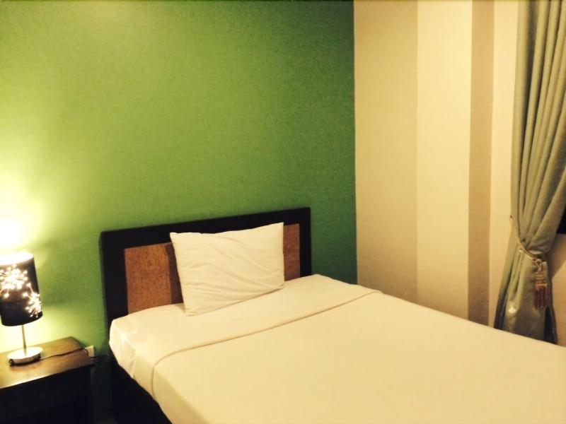 Urban Manor Hotel Annex image