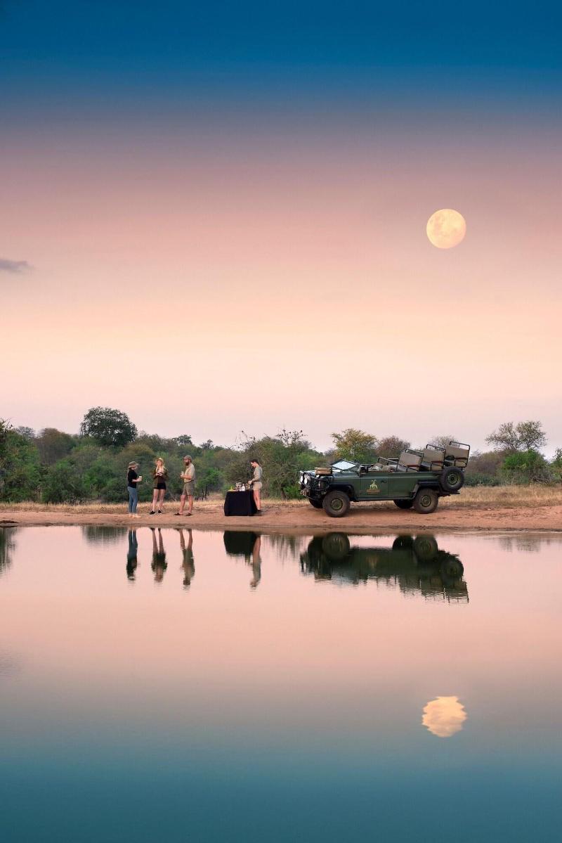 Makumu Private Game Lodge image