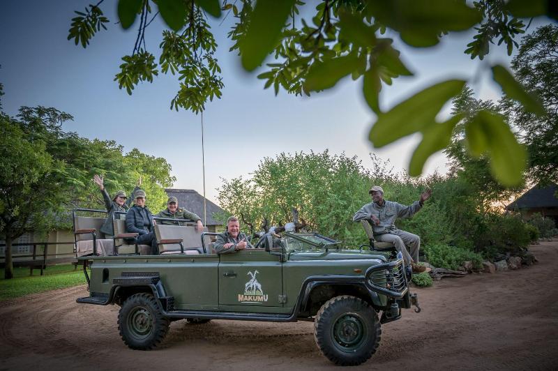Makumu Private Game Lodge image