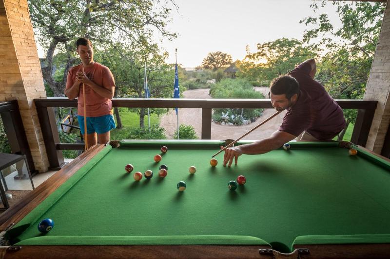 Makumu Private Game Lodge image