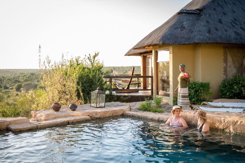 Makumu Private Game Lodge image