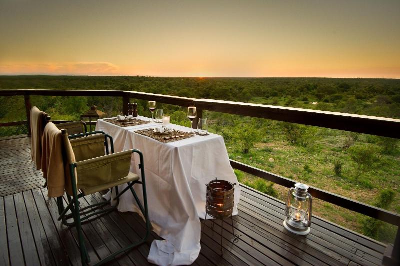 Makumu Private Game Lodge image