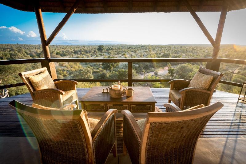 Makumu Private Game Lodge image
