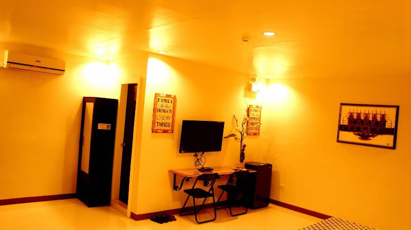 Urbantel Hotel image