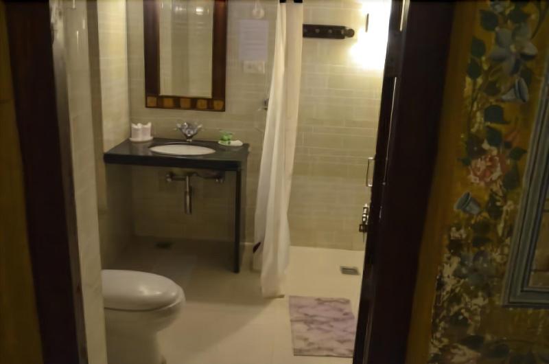 Malji Ka Kamra image