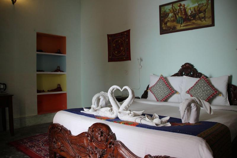 Malji Ka Kamra image