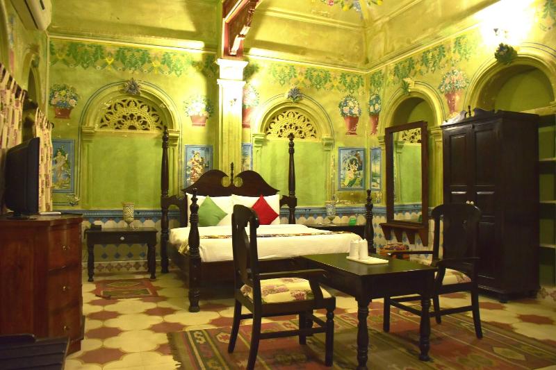 Malji Ka Kamra image