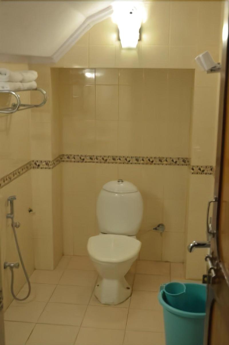 Malji Ka Kamra image