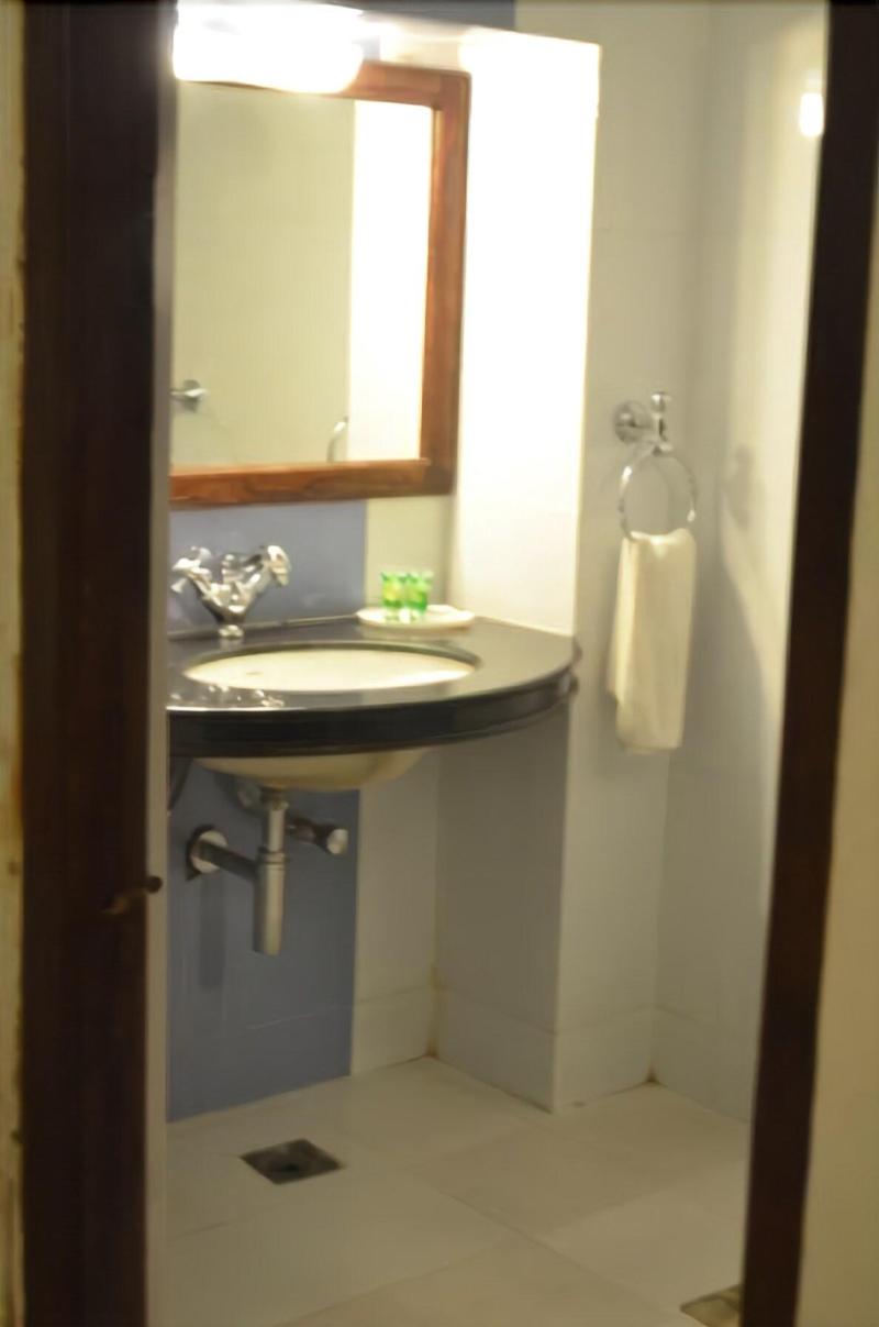 Malji Ka Kamra image