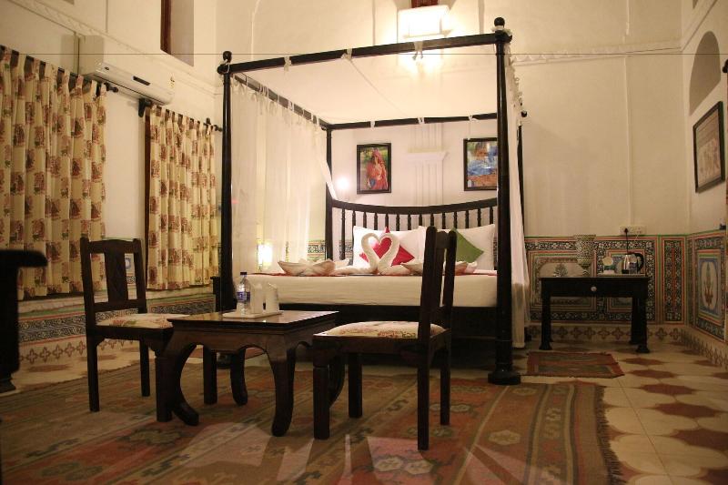 Malji Ka Kamra image