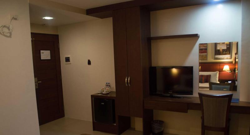 Mango Suites -Tuguegarao image