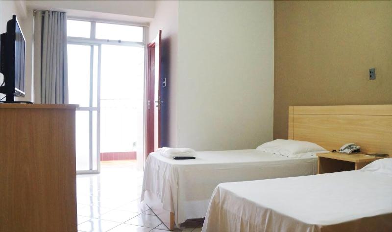 Manhuaçu Center Hotel image