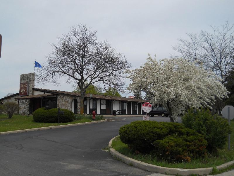 Value Inn Milwaukee Airport South image