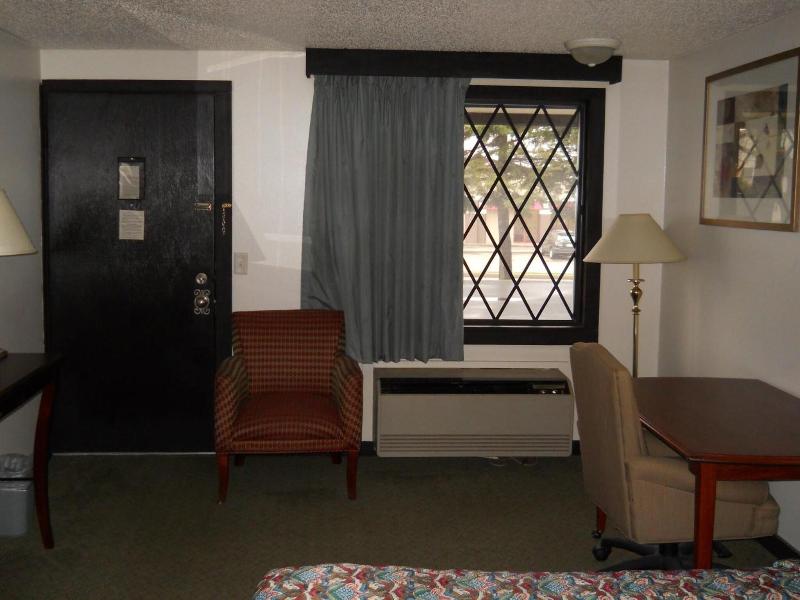 Value Inn Milwaukee Airport South image