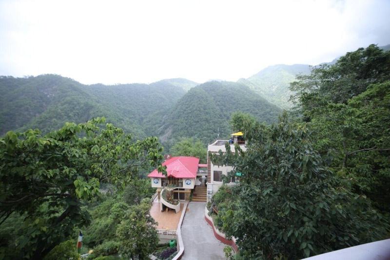 Veda5 Ayurveda And Yoga Retreat image