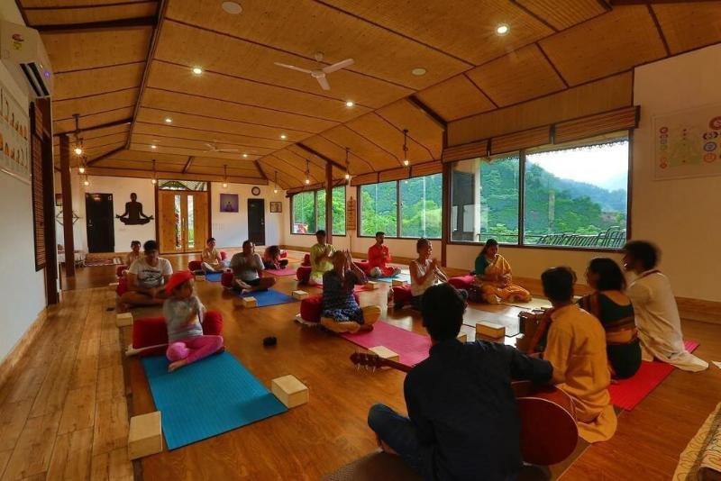 Veda5 Ayurveda And Yoga Retreat image