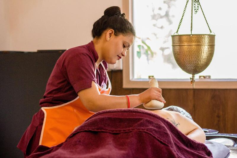 Veda5 Ayurveda And Yoga Retreat image