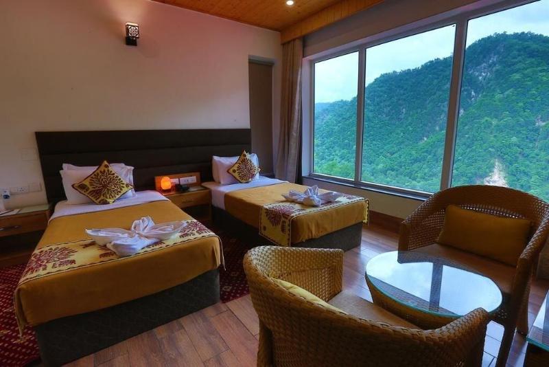 Veda5 Ayurveda And Yoga Retreat image