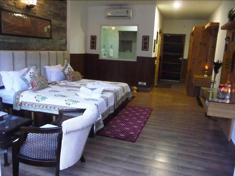 Veda5 Ayurveda And Yoga Retreat image