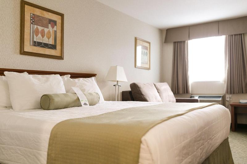 Victoria Inn Flin Flon image